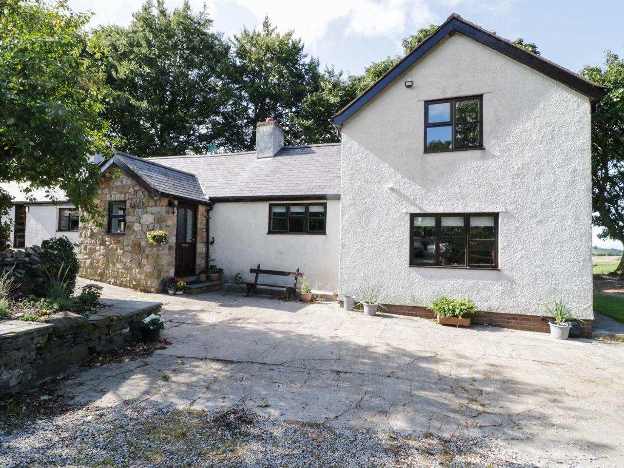 Garth Cottage Denbigh Exterior photo